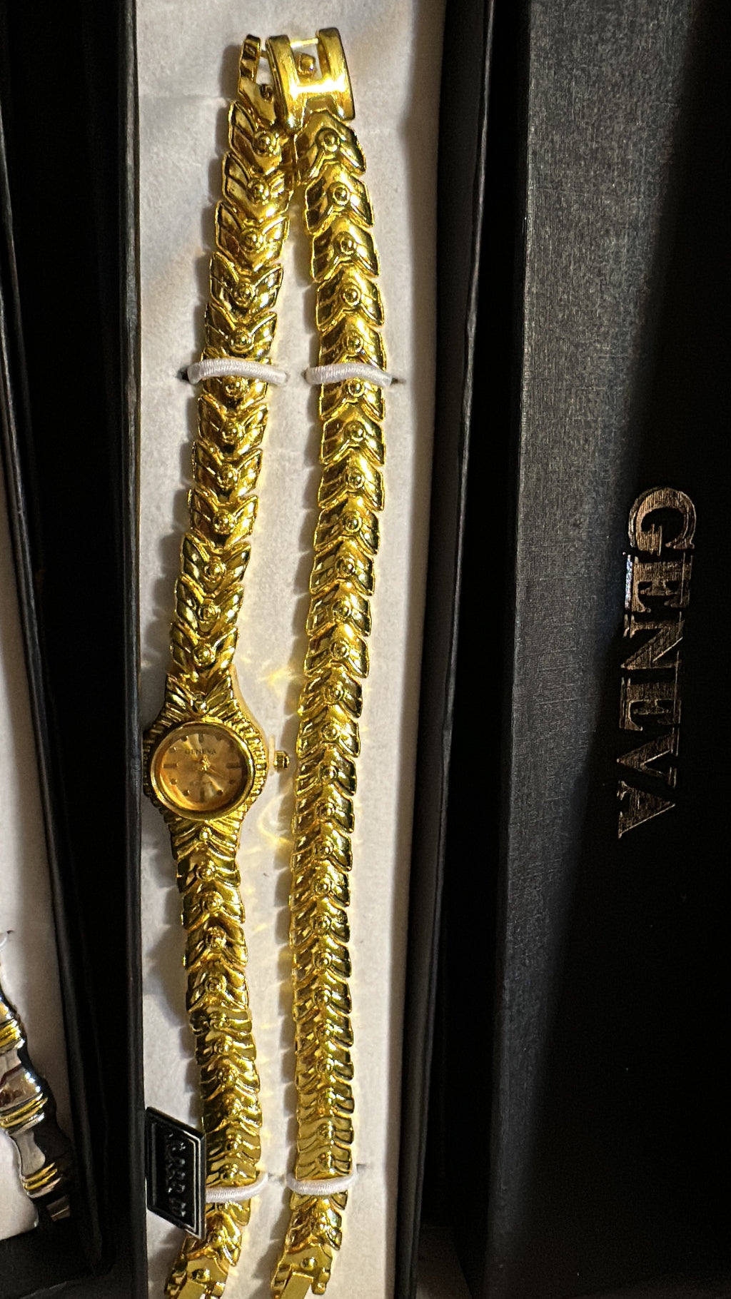 Geniva watch with bracelet